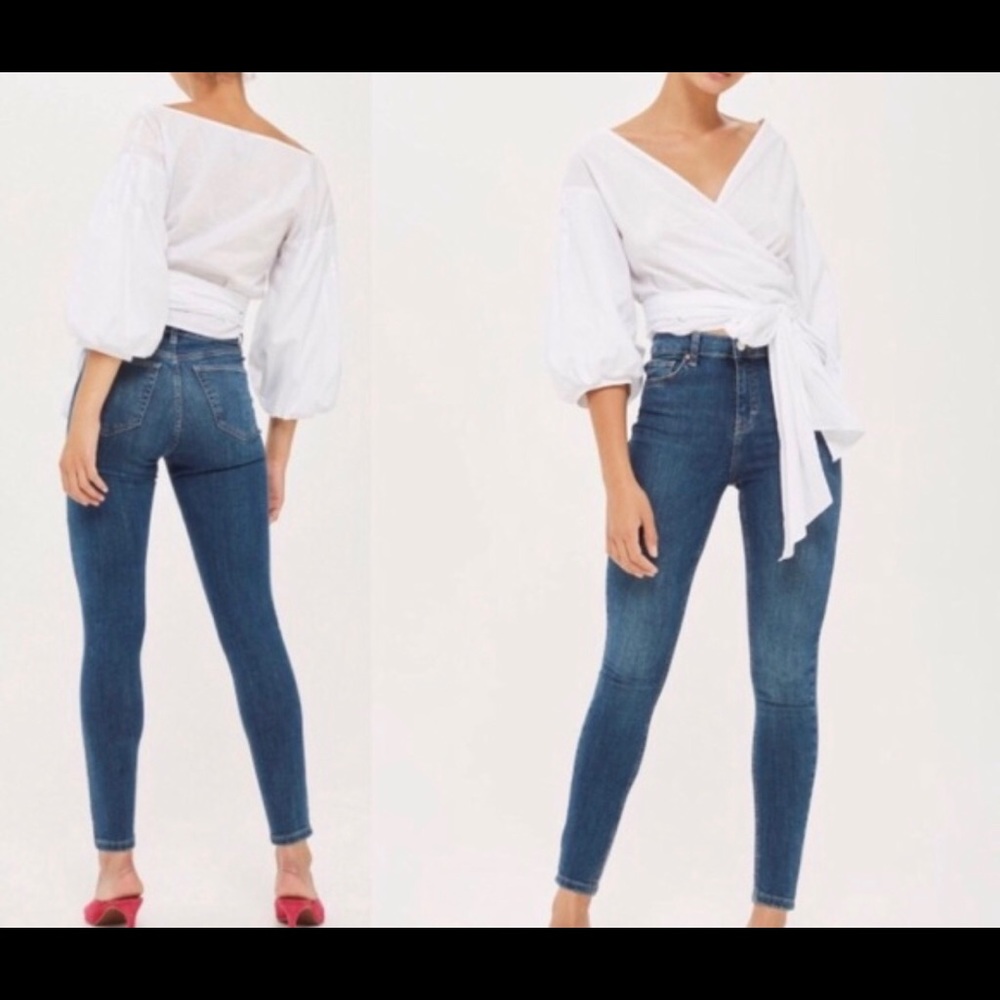 Medium wash skinny jeans